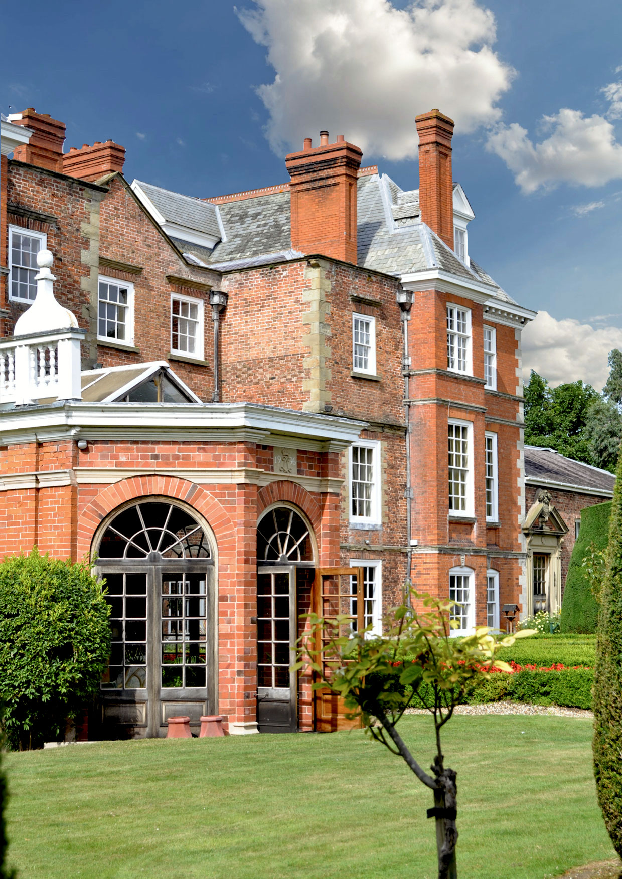 Red Brick Stately Home and Gardens